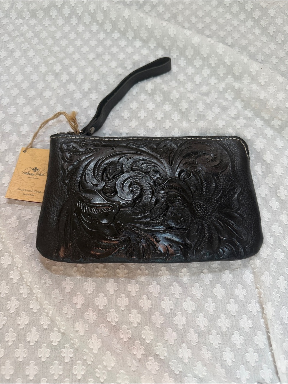Patricia Nash Black Tooled Leather Capri Wristlet - Picture 4 of 8